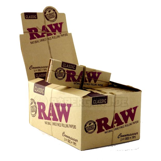 RAW Connoisseur 1 1/4 Medium Size Papers + Tips inklusive Blttchen 1 Box (24 Booklets)